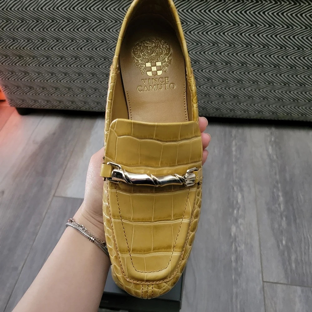 NEW Franco Sarto Croc Embossed Loafers - Picture 7 of 8